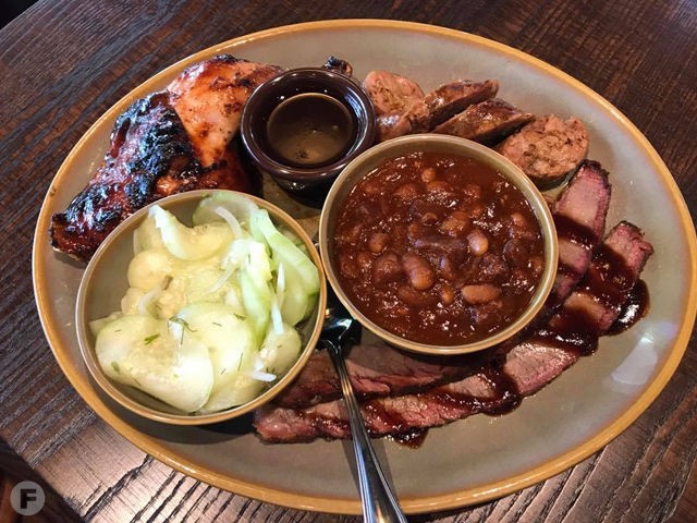 Q39 BBQ plate of meat, baked beans, and salad